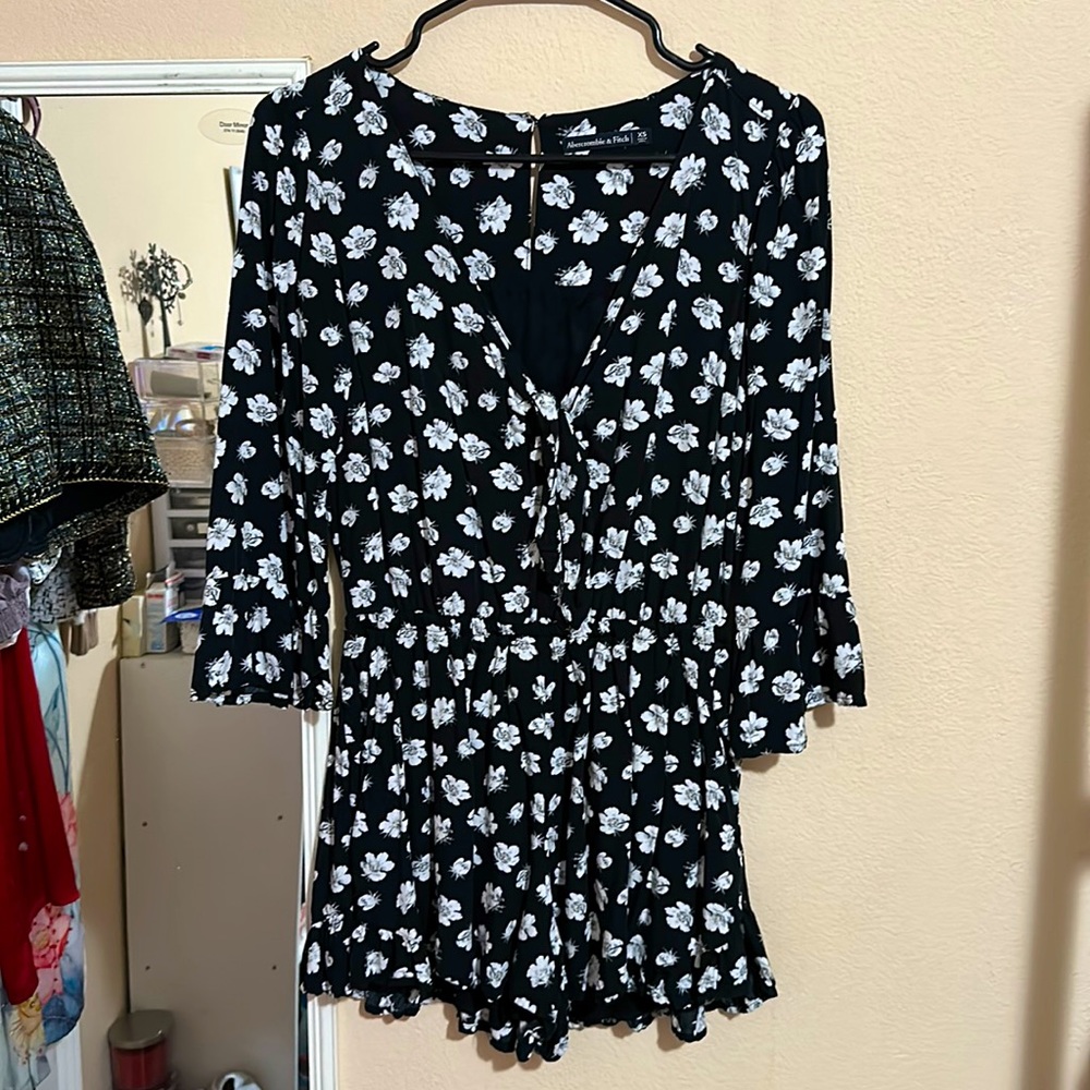 Short jumpsuit